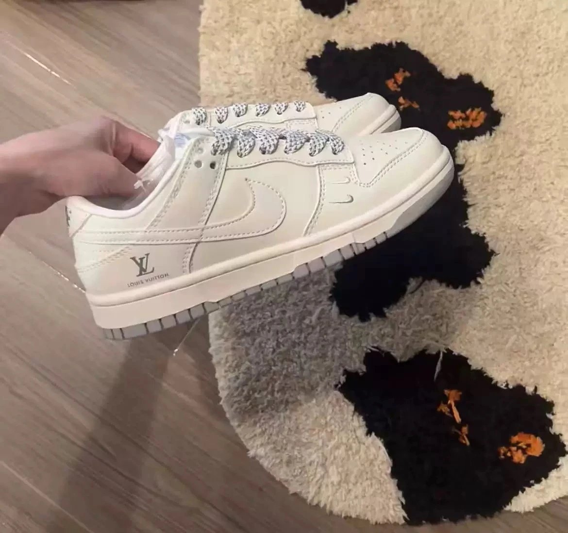 Nike Dunk Joint three hooks